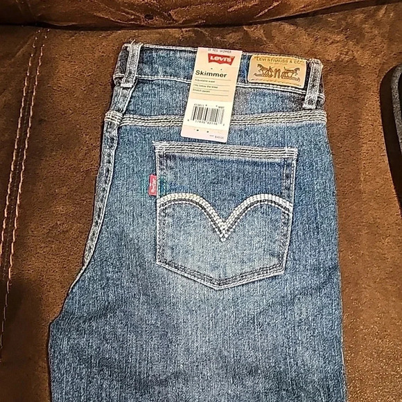 Levi’s sz 16 Capri Blue Denim Jeans - Picture 2 of 2